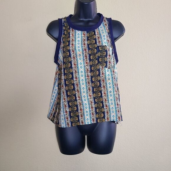 Lush Sleeveless Top   - Picture 1 of 7